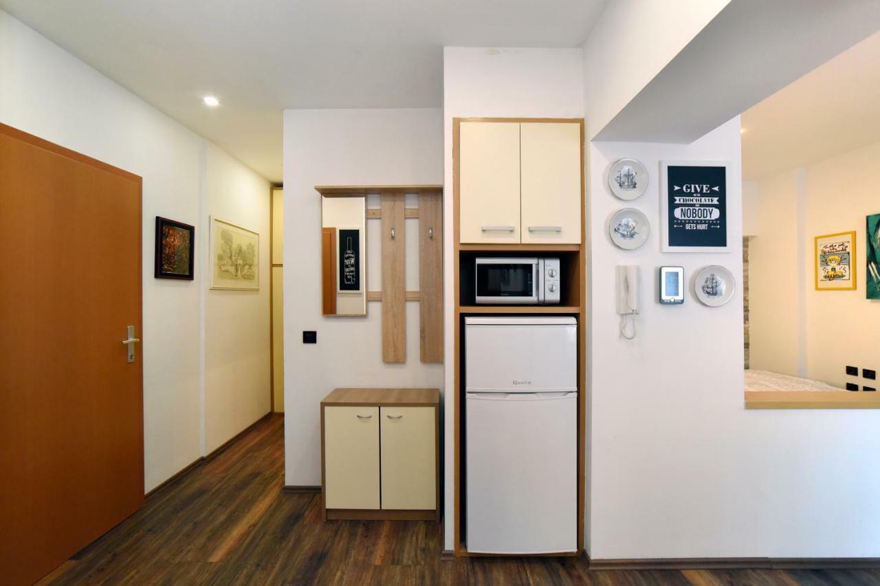 Apartment Gollner Загреб Экстерьер фото